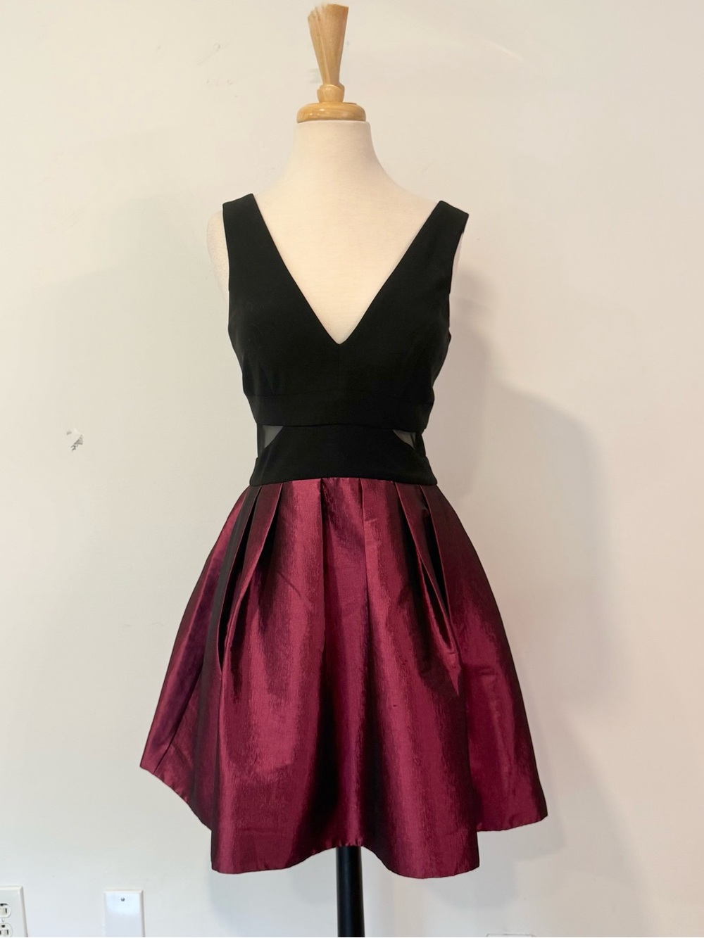 X by Xscape Black & Burgundy Metallic Fit and Flare Cocktail Dress 6
